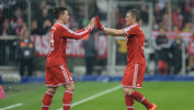 Bayern Power Past Schalke, Dortmund Wins, Leverkusen Slump