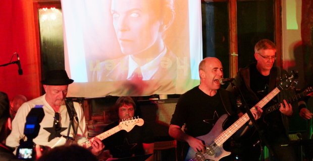 Bowie Tribute Show in Grafing Wows the Crowd