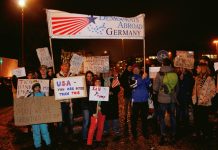 Democrats Abroad Munich "No Ban No Wall" March -- munichFOTO
