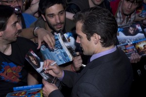  Henry Cavill is a dashing gentleman while attending the premiere of his latest flick Man of Steel in Madrid, Spain. The 30-year-old British actor was joined o the red carpet by his co-star Russell Crowe and director Zack Snyder, as well as producer Charles Roven..  Photo via Newscom picture alliance