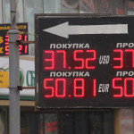 Ukraine Crisis Sends Shares Tumbling, Pushes Oil and Gold Higher