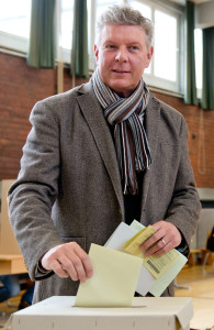 Dieter Reiter votes on Sunday -- photo: dpa